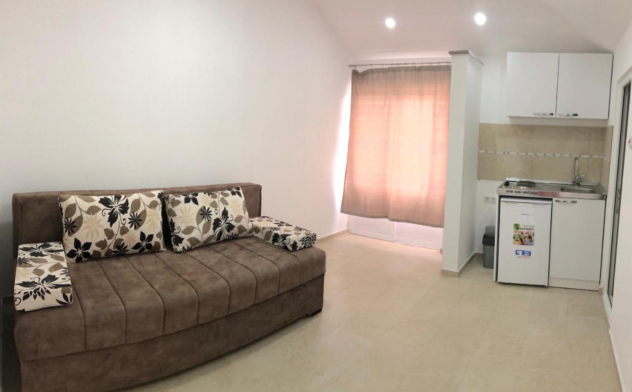 Apartments Beho 울친 외부 사진