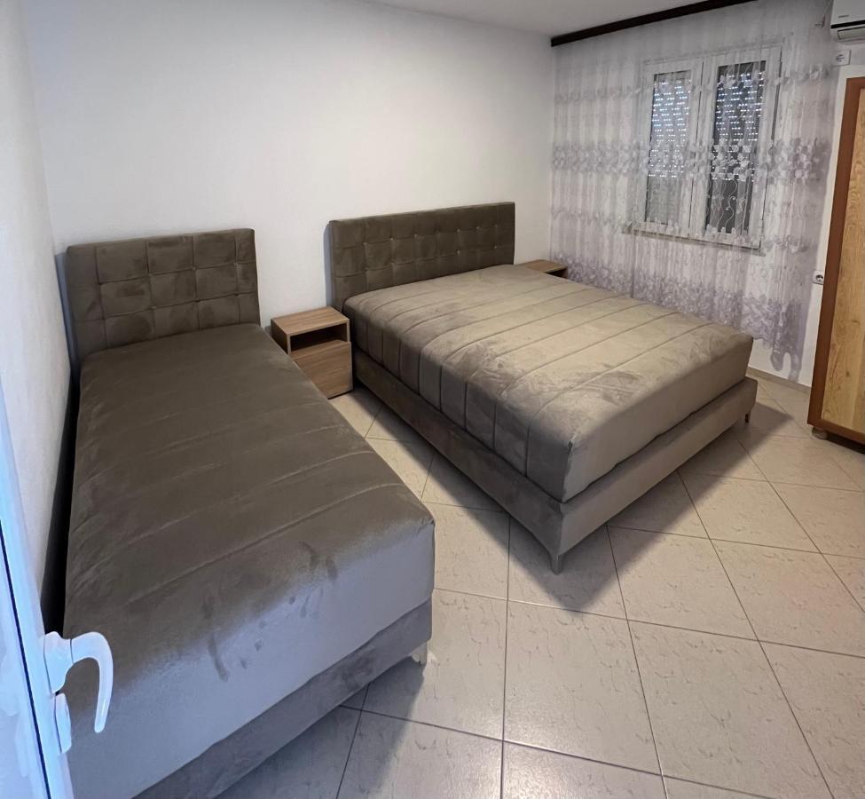 Apartments Beho 울친 외부 사진
